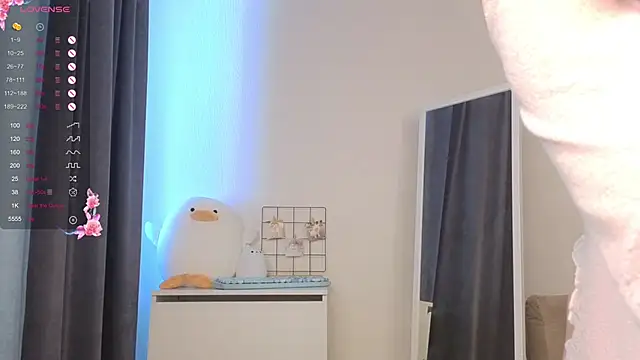 roxydolll online show from 06-05-26, 02:05