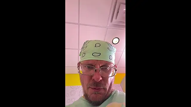 Pussyismyfavoritetaste online show from 02-18-26, 01:25