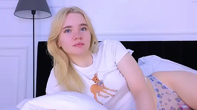 ANNABELLE LU online show from 10-30-25, 02:32