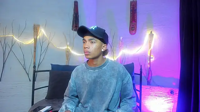 AlanCutee online show from 02-10-26, 12:15