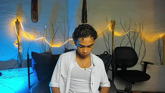 AlanCutee online show from 02-16-26, 01:21