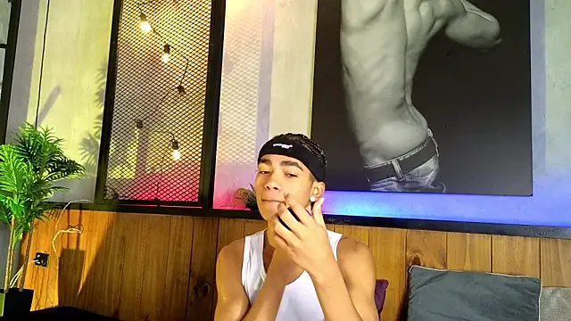 AlanCutee online show from 03-07-26, 11:49