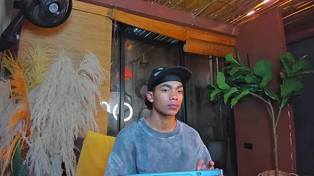 AlanCutee online show from 01-14-26, 12:09