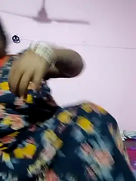 Cute-Swewty online show from 12-18-25, 01:04