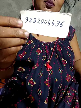 Snapshot of Cute-Swewty chatting on 09-25-25, 02:12 Cute-Swewty online show from 09-25-25, 02:12