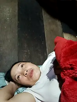 Snapshot of Tamy_20 chatting on 09-18-25, 03:15 Tamy 20 online show from 09-18-25, 03:15