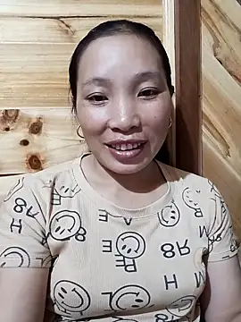 Snapshot of Tamy_20 chatting on 10-06-25, 12:39 Tamy 20 online show from 10-06-25, 12:39