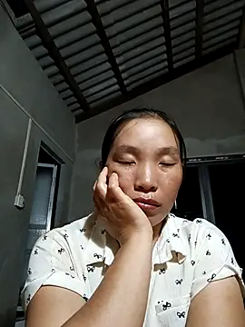 Snapshot of Tamy_20 chatting on 09-10-25, 03:11 Tamy 20 online show from 09-10-25, 03:11