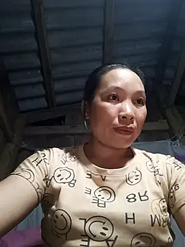 Snapshot of Tamy_20 chatting on 09-16-25, 01:56 Tamy 20 online show from 09-16-25, 01:56