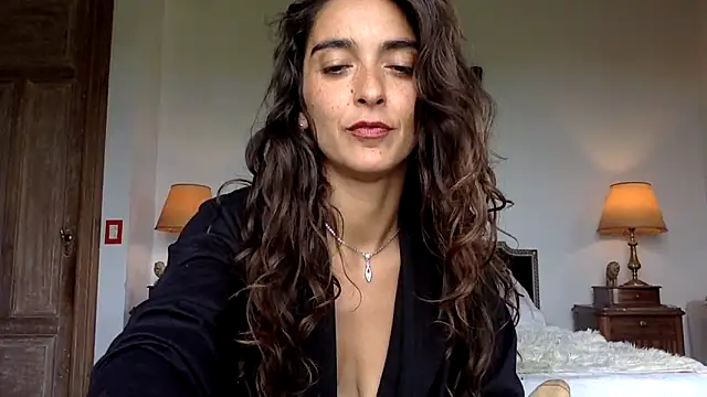 venuslibre online show from 12-21-25, 11:34