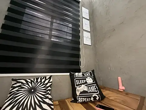 wild apple69 online show from 03-19-26, 04:45