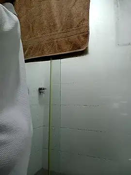 Esmeralda333 online show from 02-14-26, 05:24