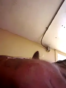 Snapshot of ant912000 chatting on 10-26-25, 11:54 ant912000 online show from 10-26-25, 11:54