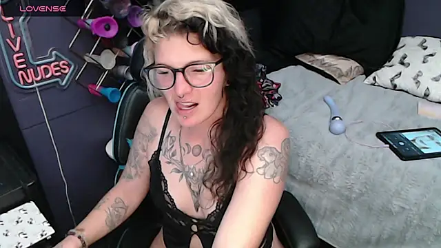 oddywithabody online show from 01-14-26, 05:55