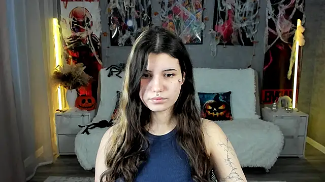 AnoraDark online show from 10-27-25, 12:39