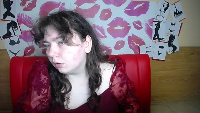 NeonilaLisova online show from 12-15-25, 12:11