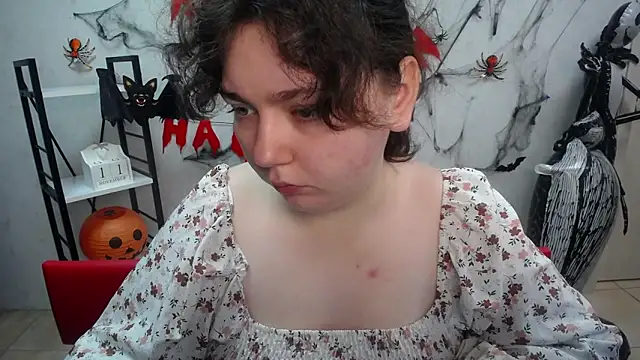 NeonilaLisova online show from 11-11-25, 12:00