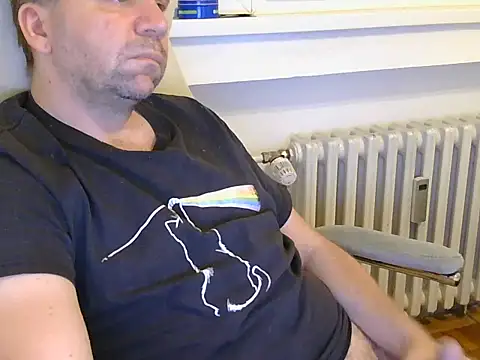 Snapshot of kristianss08 chatting on 08-03-26, 08:15 kristianss08 online show from 08-03-26, 08:15