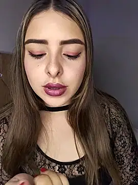 Nahomy cm online show from 02-26-26, 06:52