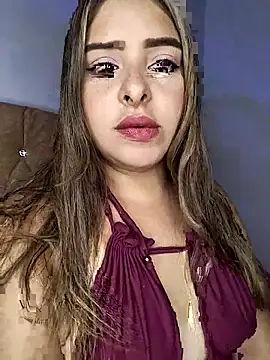 Nahomy cm online show from 03-07-26, 08:03