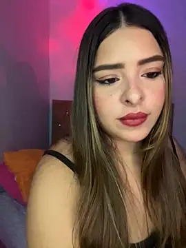 Snapshot of Nahomy_cm chatting on 06-18-26, 03:38 Nahomy cm online show from 06-18-26, 03:38