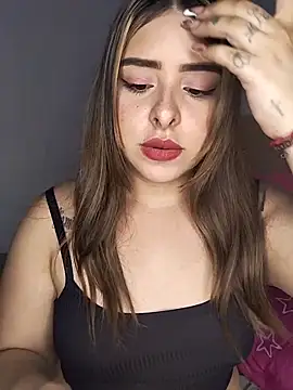 Nahomy cm online show from 02-11-26, 07:36