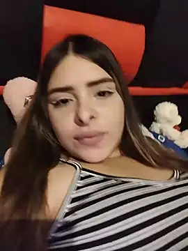 Nahomy cm online show from 06-07-26, 04:39