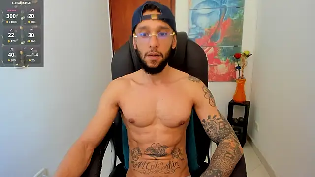 Cristhian teylor  online show from 09-26-25, 06:37
