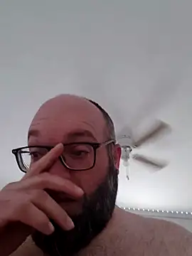 unknown man69 online show from 04-19-26, 09:06