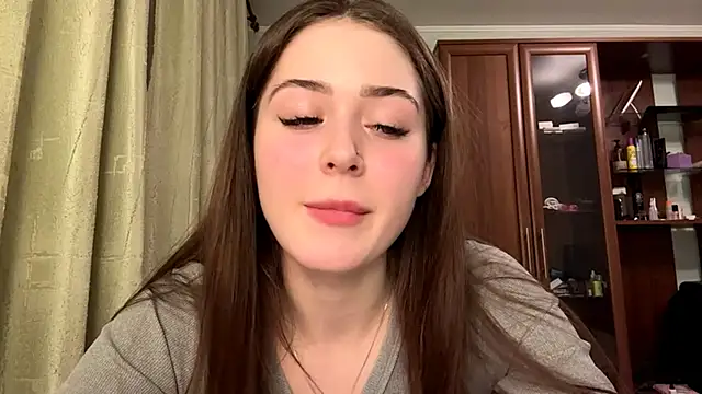 Adel strongwoman online show from 03-18-26, 07:37