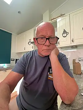 philefc online show from 11-06-25, 11:47