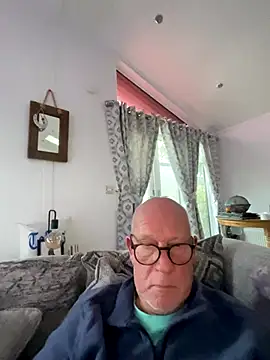 philefc online show from 11-09-25, 04:00