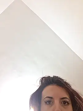 Anayssa  online show from 02-10-26, 09:03