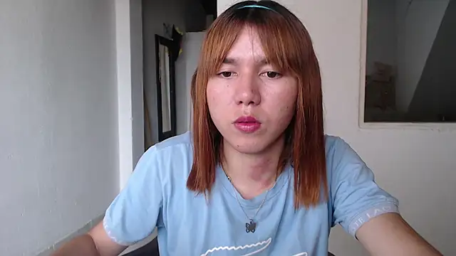 Snapshot of Dolly_Peach_ chatting on 09-20-25, 07:30 Dolly Peach online show from 09-20-25, 07:30
