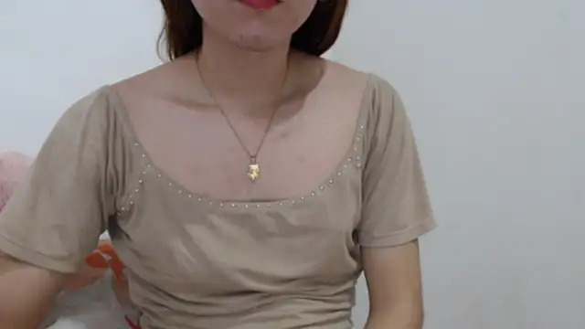 Dolly Peach  online show from 03-27-26, 12:28