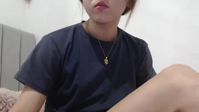 Snapshot of Dolly_Peach_ chatting on 06-16-26, 06:30 Dolly Peach online show from 06-16-26, 06:30