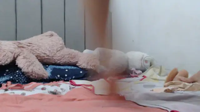 Snapshot of Dolly_Peach_ chatting on 06-20-26, 08:36 Dolly Peach online show from 06-20-26, 08:36