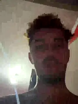 Snapshot of Fumoice chatting on 12-18-25, 09:29 Fumoice online show from 12-18-25, 09:29