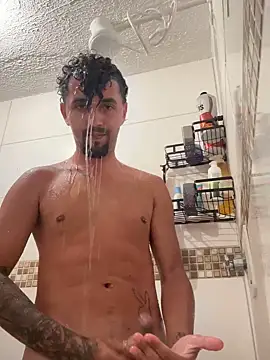 Snapshot of Fumoice chatting on 02-25-26, 04:45 Fumoice online show from 02-25-26, 04:45