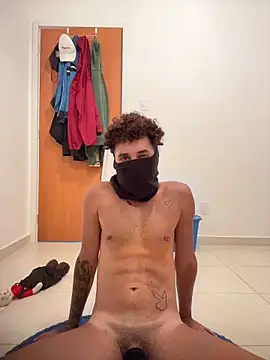 Snapshot of Fumoice chatting on 03-05-26, 12:40 Fumoice online show from 03-05-26, 12:40