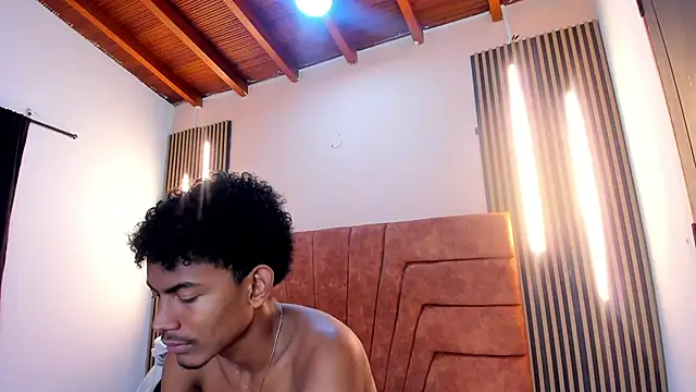 FYKMOR 1 online show from 10-23-25, 04:00