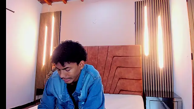 FYKMOR 1 online show from 11-04-25, 03:54