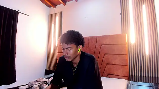 FYKMOR 1 online show from 10-16-25, 03:59