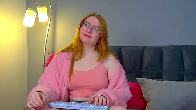 Snapshot of AliceAllisons chatting on 01-16-26, 06:23 AliceAllisons online show from 01-16-26, 06:23