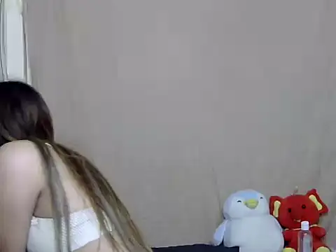 Snapshot of Tsfelicity_youngxx chatting on 09-14-25, 04:35 Tsfelicity youngxx online show from 09-14-25, 04:35