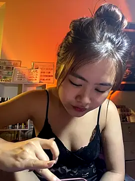 Lucky-nice202 online show from 10-21-25, 04:17