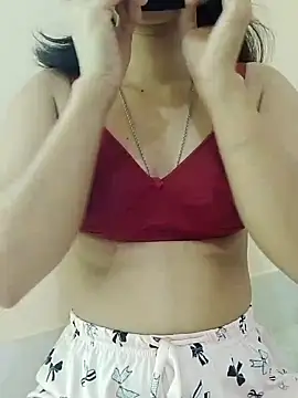 Sweet Bindika07 online show from 10-20-25, 02:46