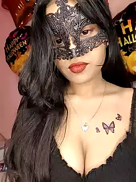 KARISHMA-STRIP online show from 10-27-25, 06:20