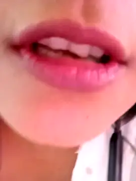 Snapshot of Queen_Kushi4 chatting on 05-03-26, 09:58 Queen Kushi4 online show from 05-03-26, 09:58