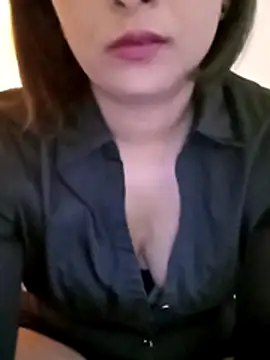 Snapshot of Queen_Kushi4 chatting on 07-06-26, 08:54 Queen Kushi4 online show from 07-06-26, 08:54